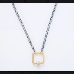 Melania clara Astrid necklace in gunmetal